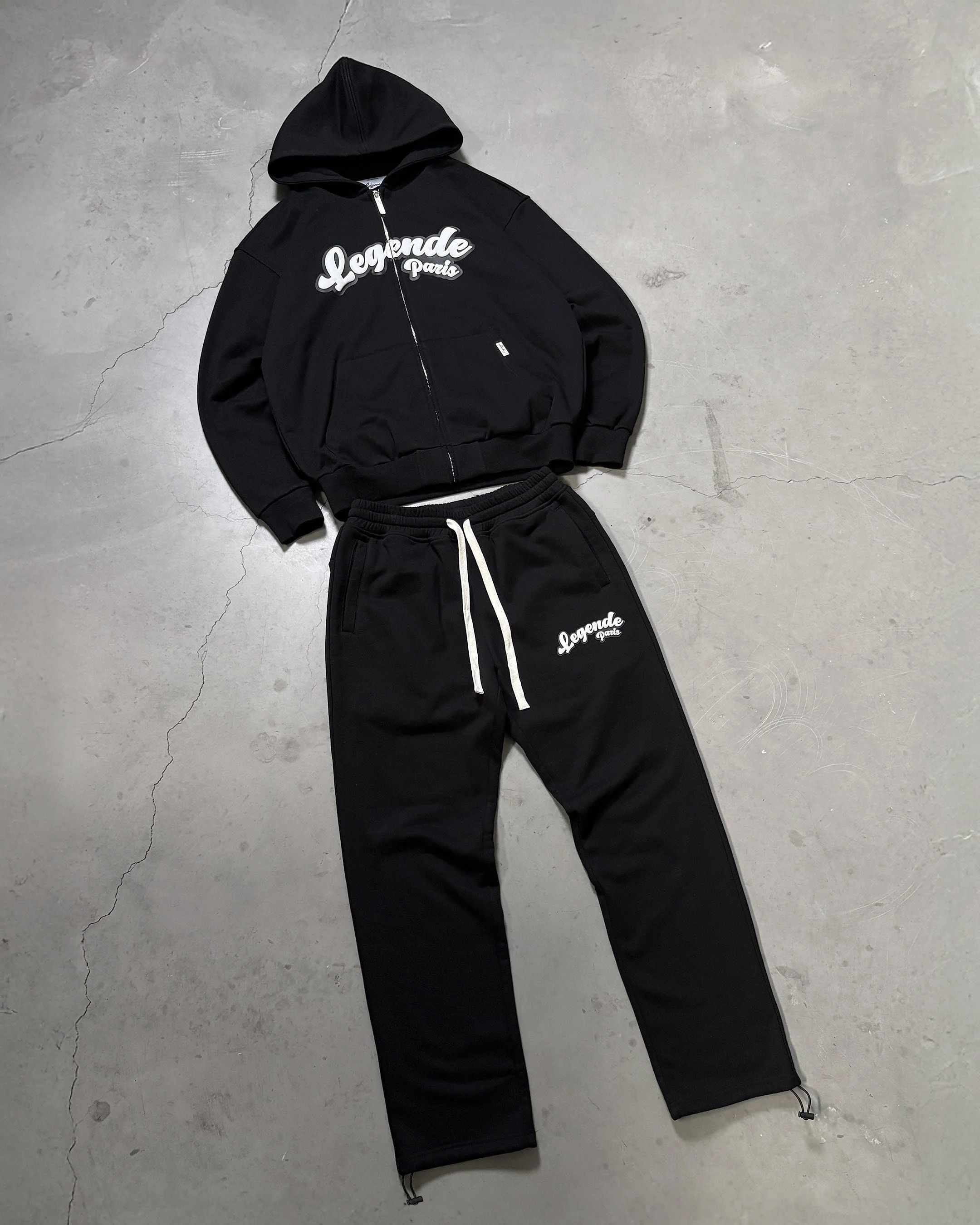 Legende Paris Gum Logo Jogger - Black - Image 4